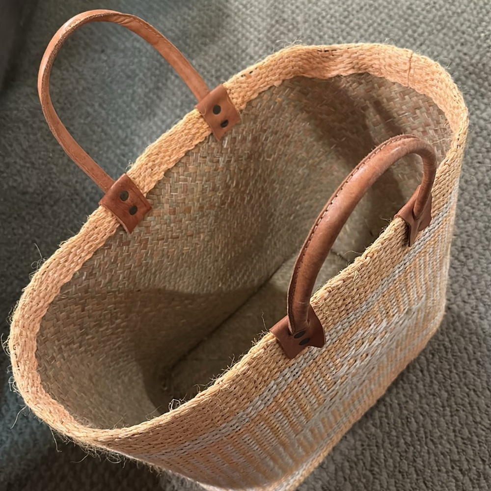 Woven Mar Y Sol Tote Bag View 3